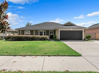2412 Royal Pointe Dr, Green Cove Springs, FL 32043