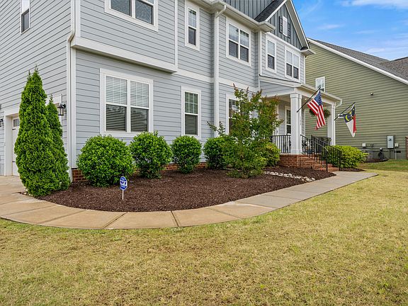 4th image of 100 Restonwood Dr