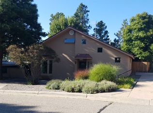 4611 Fairway Dr, Los Alamos, NM 87544
