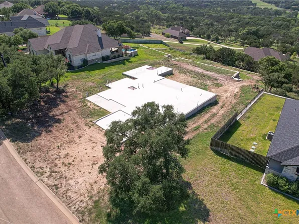 439 Presa Dr, Salado, TX 76571