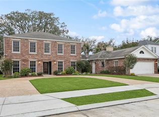 37 Spanish Fort Blvd, New Orleans, LA 70124