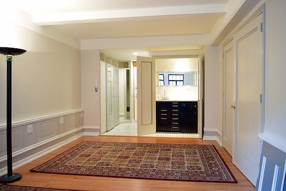 1st image of 312 E 42nd St #303