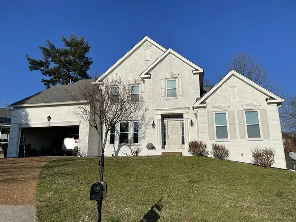 921 Dundonnell Pl, Nashville, TN 37220