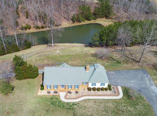 1192 Otterlea Ln, Bedford, VA 24523