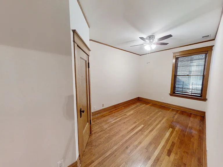 1253 W Grace St #1 — Photo 4