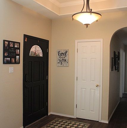 3rd image of 5600 Crowley Blvd
