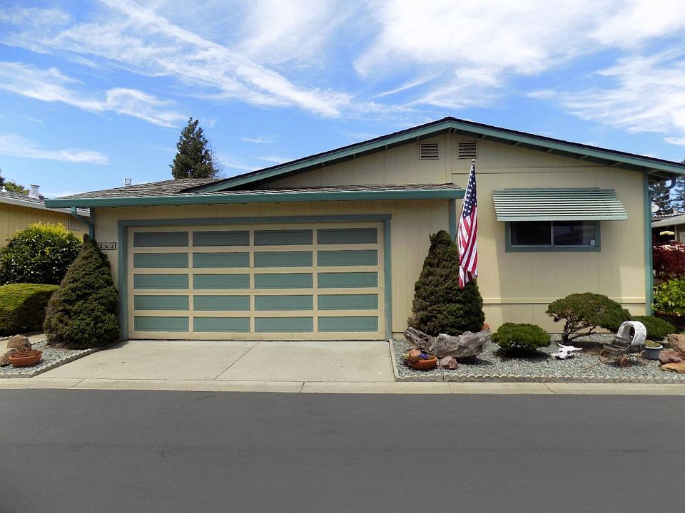 1st image of 262 Forest Dr