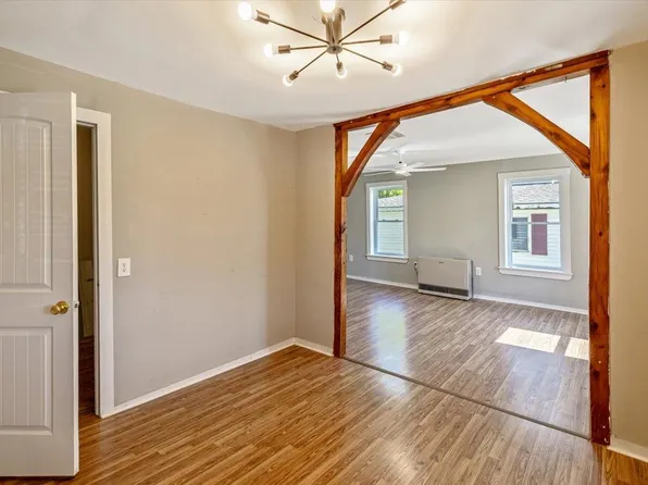 17 Liberty Street, Richford, VT 05476