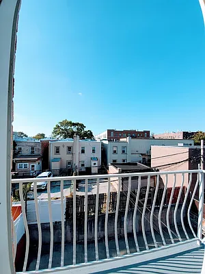 Rented by Corcoran | media 14