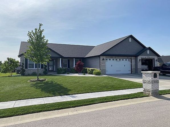 1015 Kankakee Trl