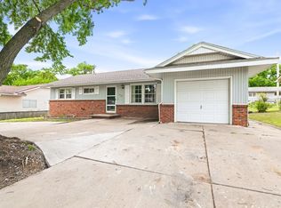 1721 N State St, Augusta, KS 67010