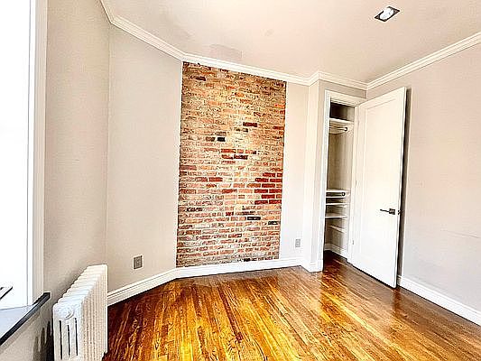 3rd image of 446 E 13th St #5B