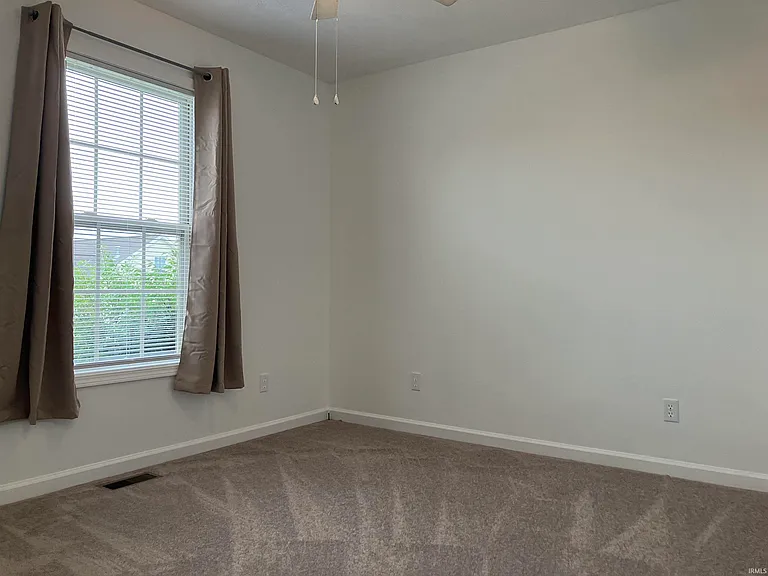 7872 Sandalwood Dr — Photo 23