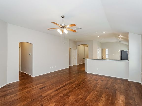 5th image of 7617 Rainbow Creek Dr