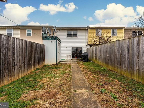 4th image of 1039 Orndorff Ct