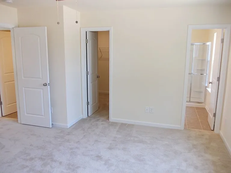 4602 Quinton Ln — Photo 15