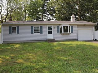 335 Peekskill Ave, Springfield, MA 01129