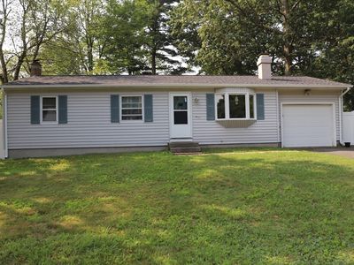 335 Peekskill Ave, Springfield, MA, 01129