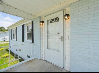 408 Judges Rd, Wilmington, NC 28405