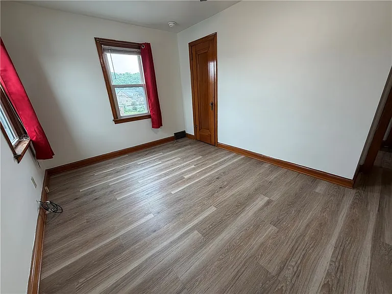 2515 Sunset Ave — Photo 15