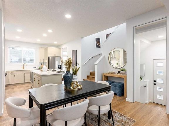 4th image of 696 N Sora Blvd SE