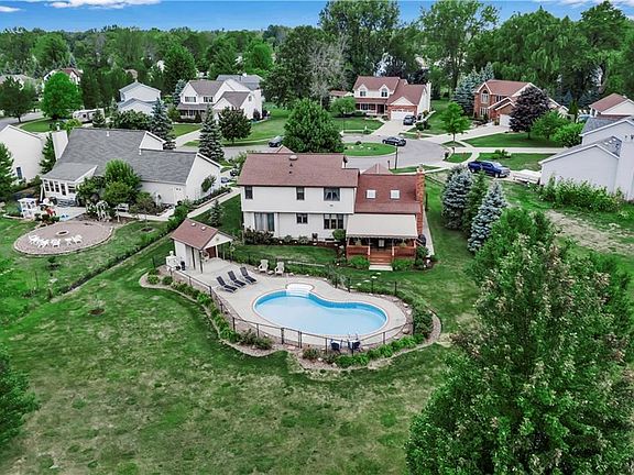 4th image of 122 Pellamwood Ct