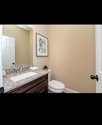 4th image of 226 Beau St #51