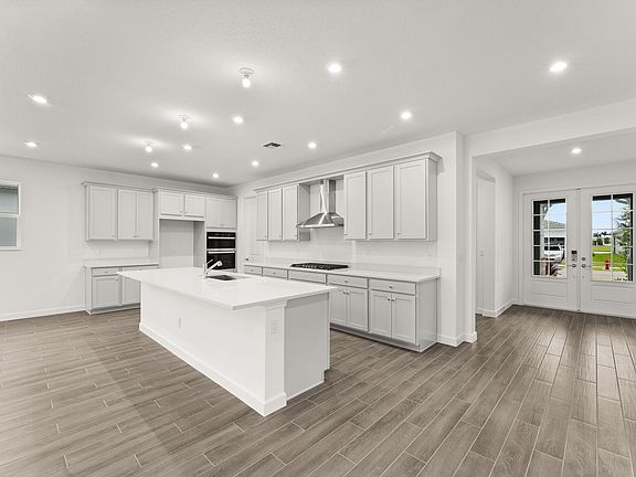 4th image of 10088 SW Carnelian Street