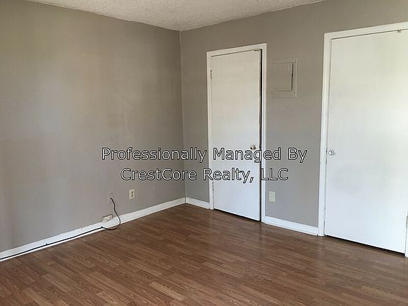 4th image of 2105 Saint John Ave APT F2