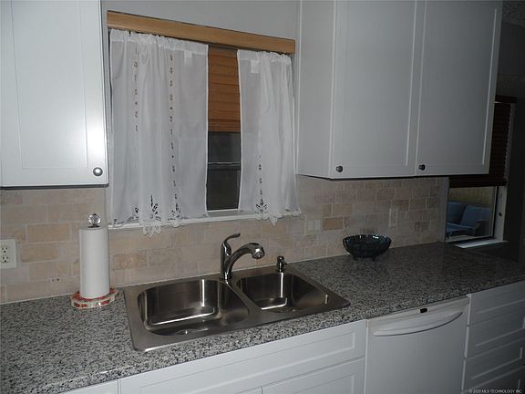 5th image of 661 E 134th Pl S