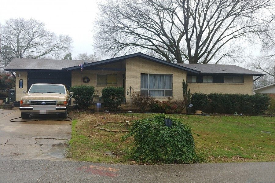 1st image of 8010 Plaxco Dr