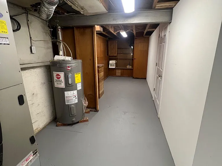 20 Fairview Rd — Photo 24