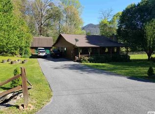4110 Mae Ln, Sevierville, TN 37862