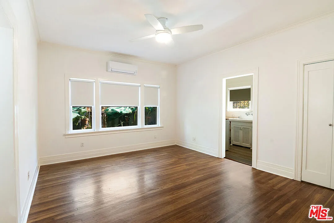 Studio, 1.0 bath, 6378 sqft, $1,700 — Photo 1