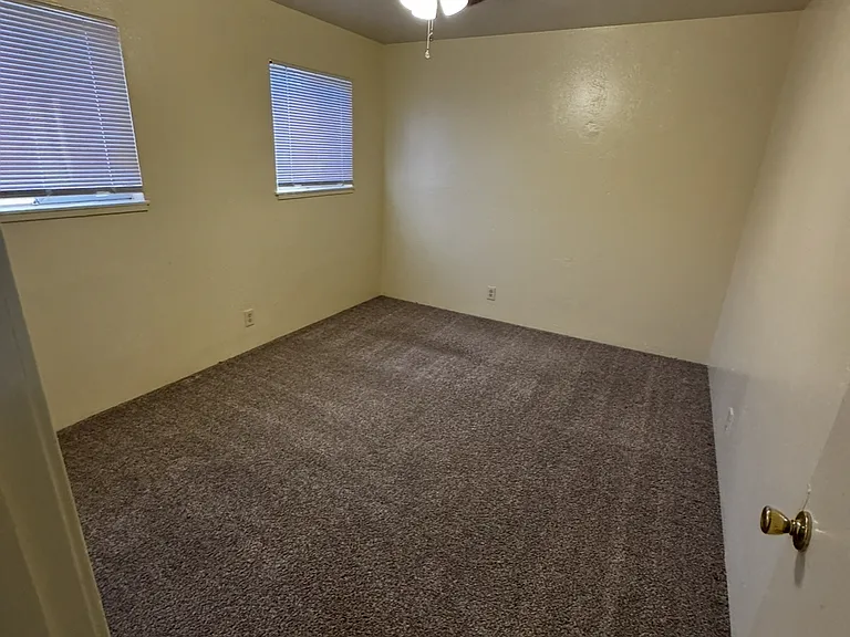 1560 Telegraph Ave — Photo 13
