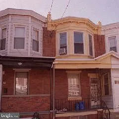 126 E Hortter St photo 1