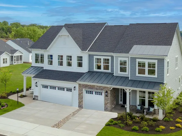 74 Grand Overlook Dr, Gettysburg, PA 17325