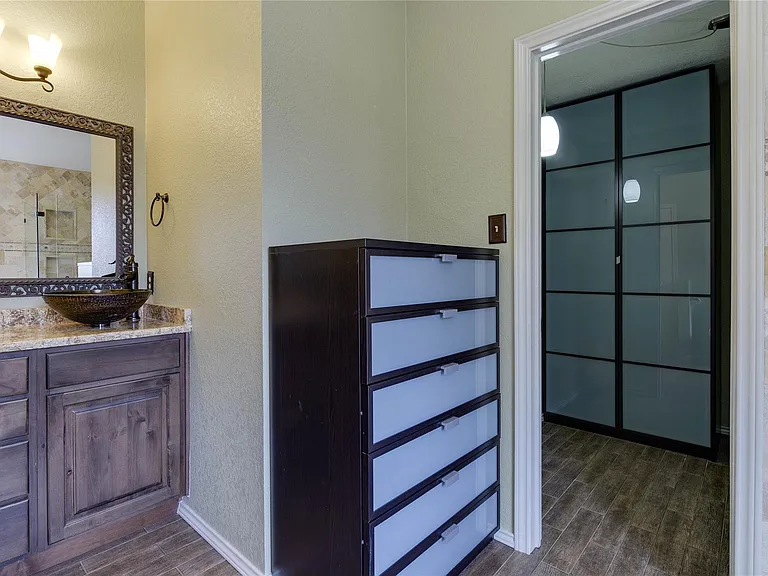 13210 Marrero Dr — Photo 33