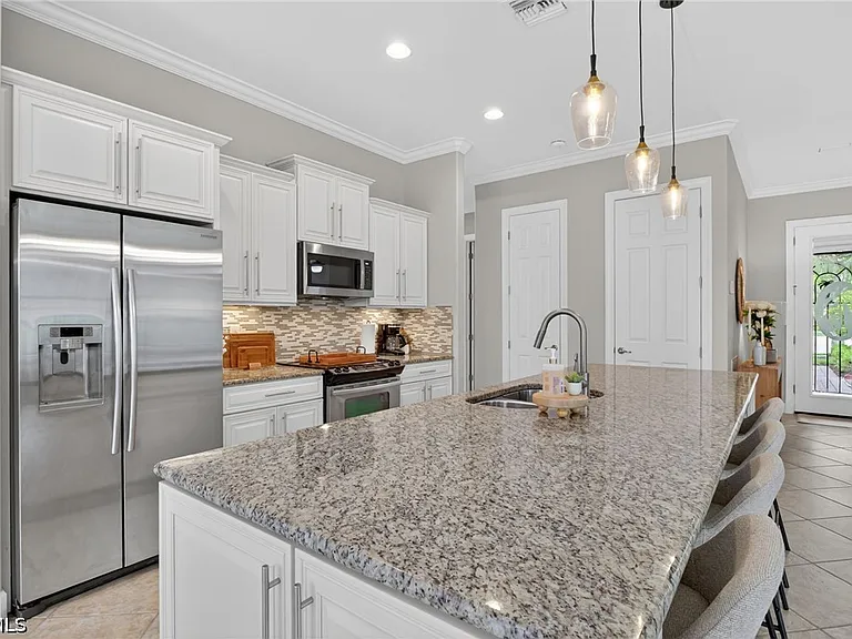 11701 Avingston Ter — Photo 11