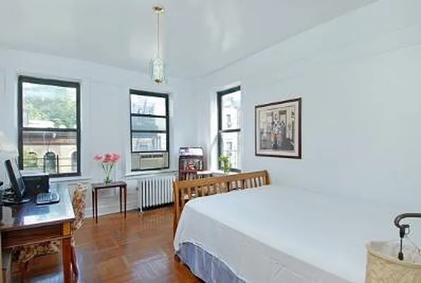 Sold by Corcoran | media 13