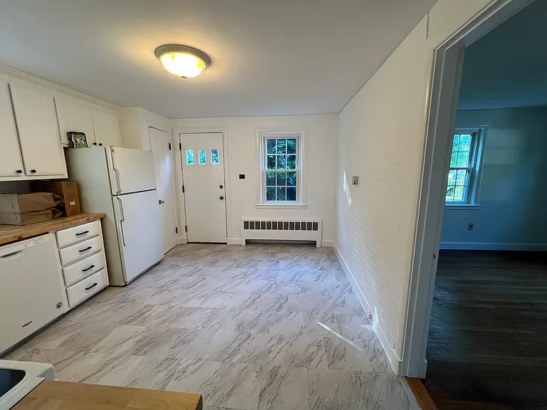 287 Main St — Photo 8