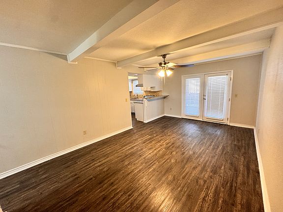 5th image of 326 Forrest Hill Ln