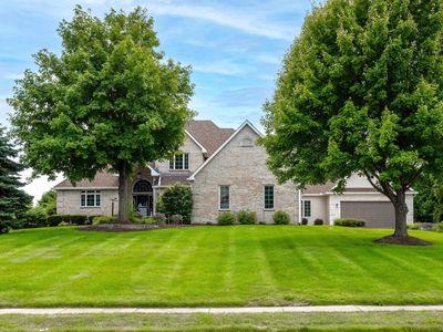 1840 Cromwell Cir, Davenport, IA, 52807