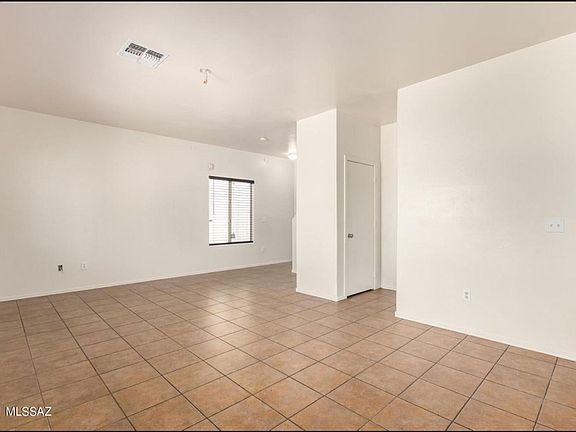 3rd image of 3745 E Drexel Manor Stra