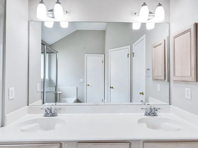 6412 Convict Hill Rd — Photo 43