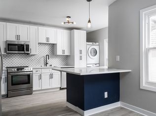 1836 N Palmer St UNIT B, Milwaukee, WI 53212