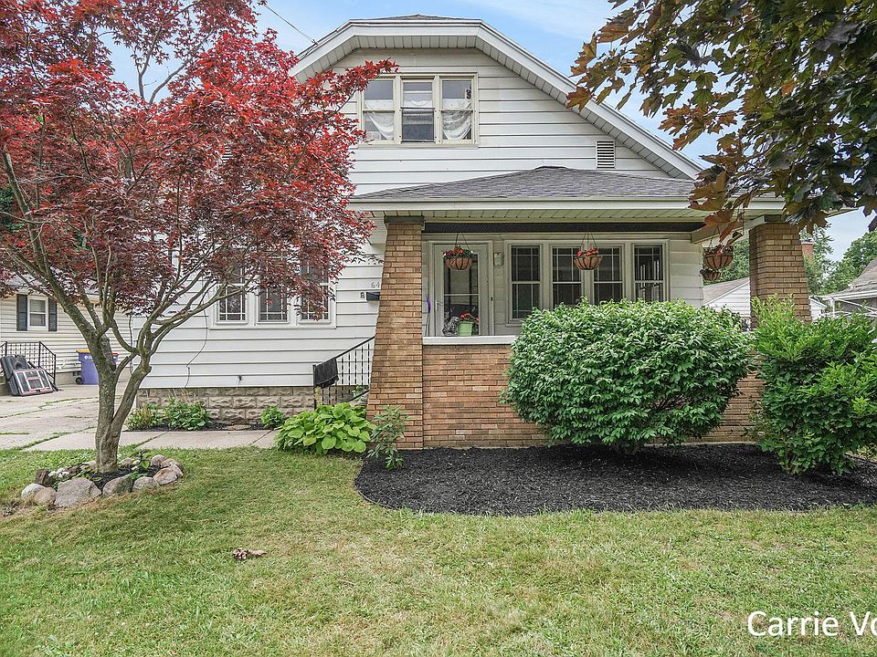 1st image of 646 Wolverine Dr NE