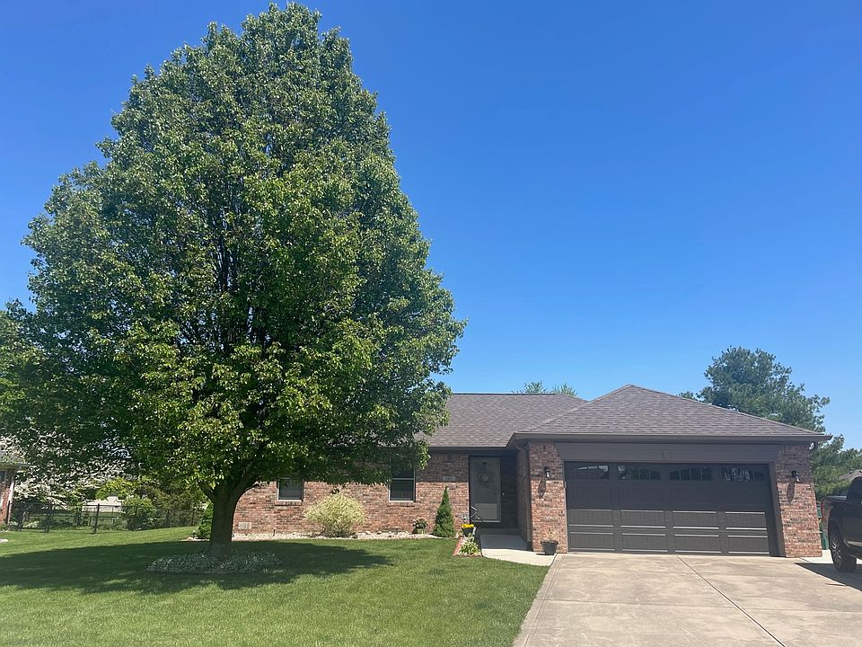 2nd image of 1311 Temple Ct
