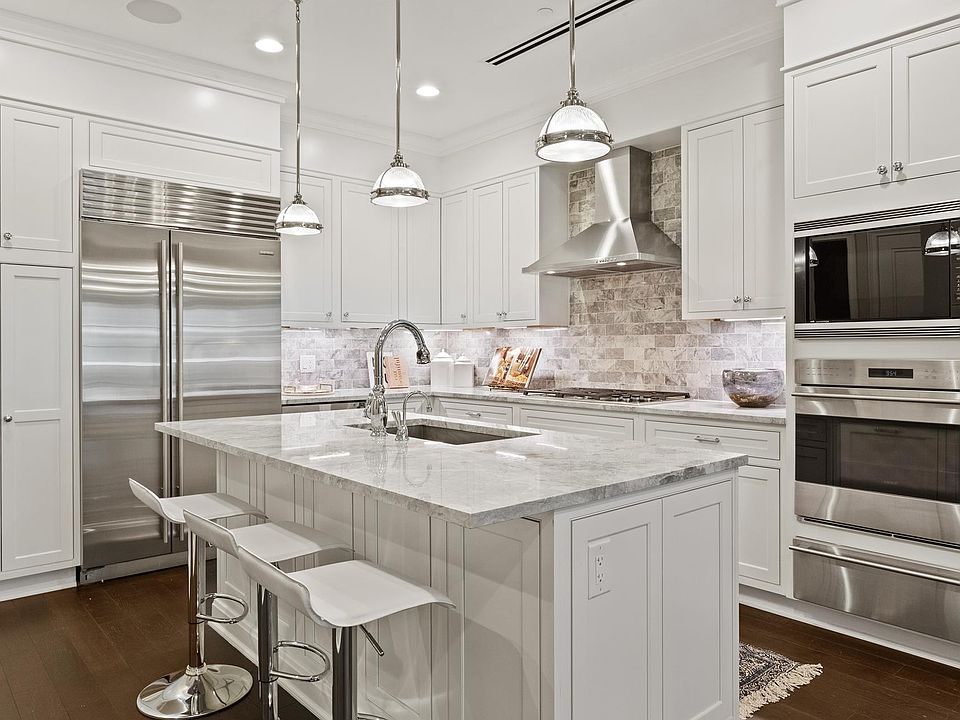 1st image of 6000 Royal Court Unit 6008