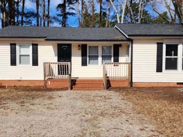 316 W Academy St, Wendell, NC 27591